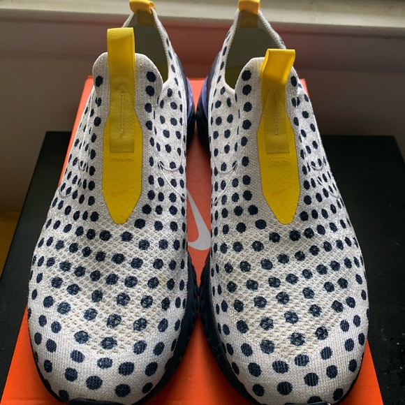 Nike Epic Phantom React FK Cody - Picture 1 of 4